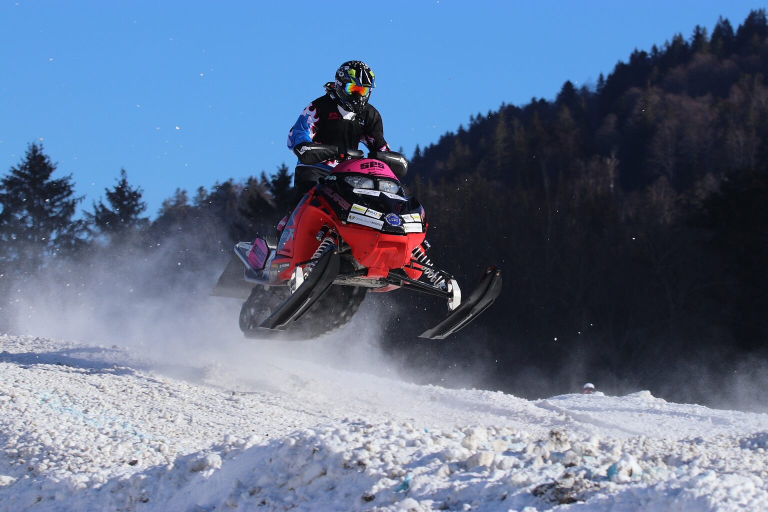 snowmobile-5669875_1920