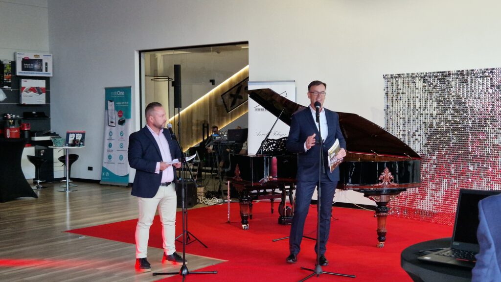 Polski Caravaning na otwarciu salonu sprzedaży w Cekowie