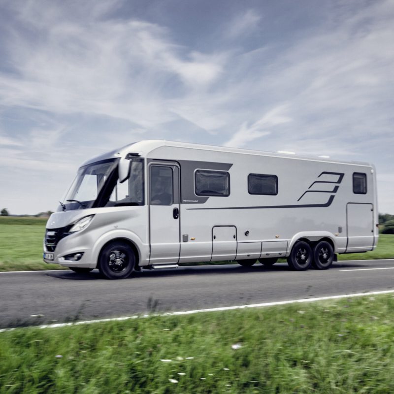 HYMER_B-ML I880_Exterieur_2_XCamp_Centrum_Karawaningowe